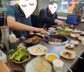 욕구를 반영한 식사케어/친절한 봄날강서요양원 원장님과 선생님들~~